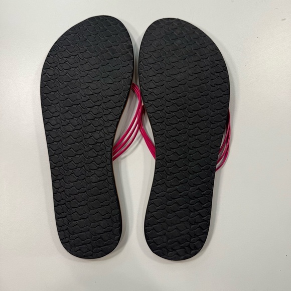 Reef Pink and Brown Sandals Classic Beach Footwear Women’s Size 6.5-7 - Picture 2 of 5